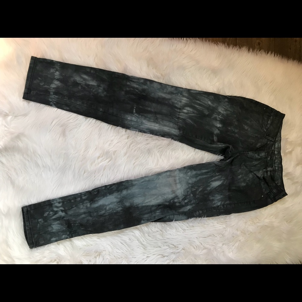 Acid wash black denim jeggings